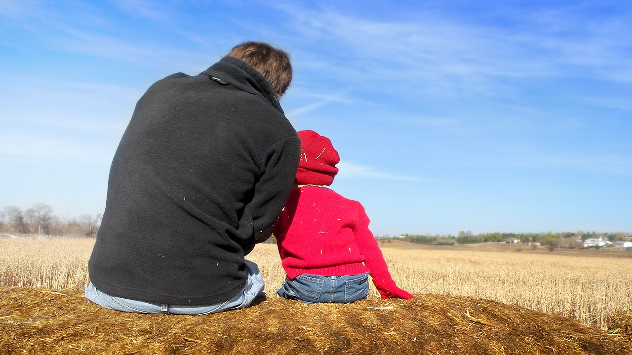 Father and Son (Photo Courtesy: Pixabay)