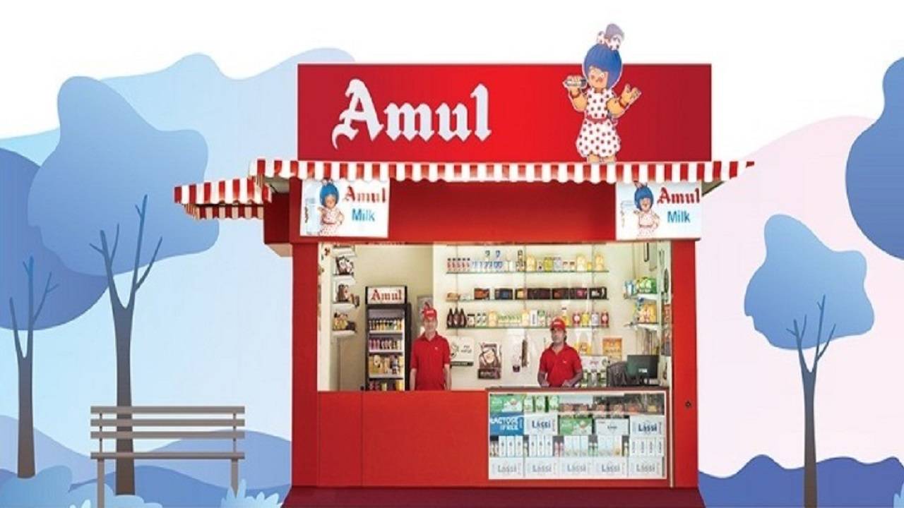 Andhra Pradesh Government rejuvenates the dairy industry in Chittoor and entrusts its management to Amul. (Image Courtesy- Amul)