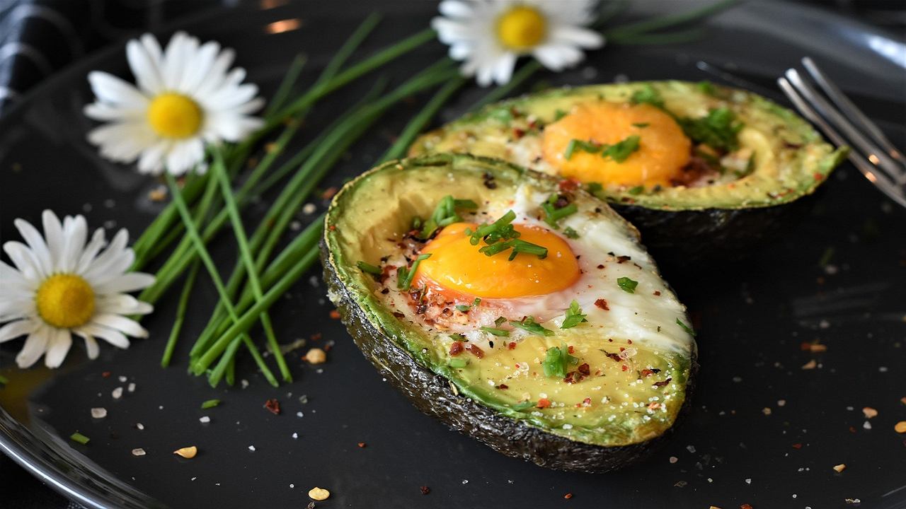 Avocado, Egg, Baked (Photo Courtesy: Pixabay)