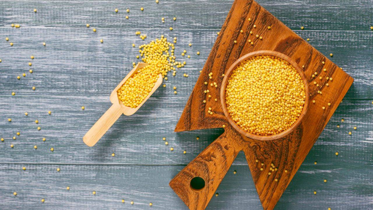 Foxtail Millet is rich in Vitamin B12 which is essential for maintaining a healthy heart, smooth functioning of the nervous system. (Image Courtesy: Freepik)