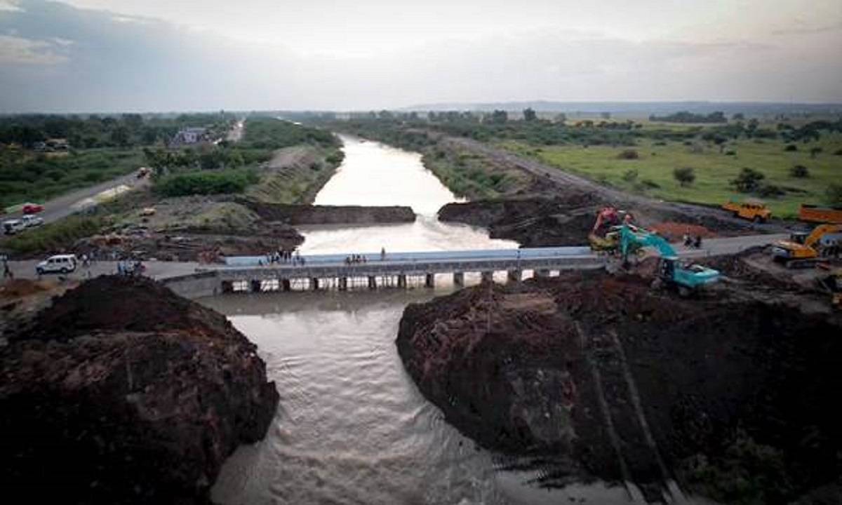 With the commissioning of present Paravanar permanent river course, additional extent of agricultural lands will now get water for irrigation for several acres.