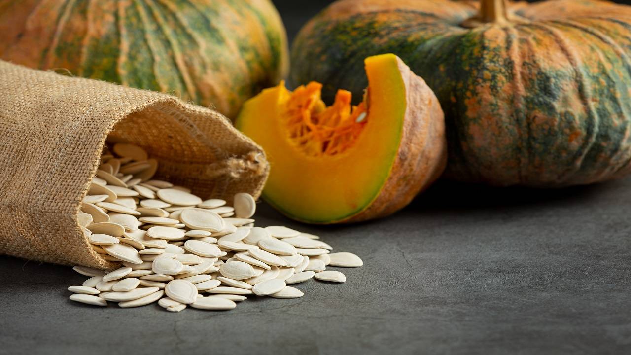 Health Benefits of Pumpkin Seeds (Image Courtesy: Freepik)