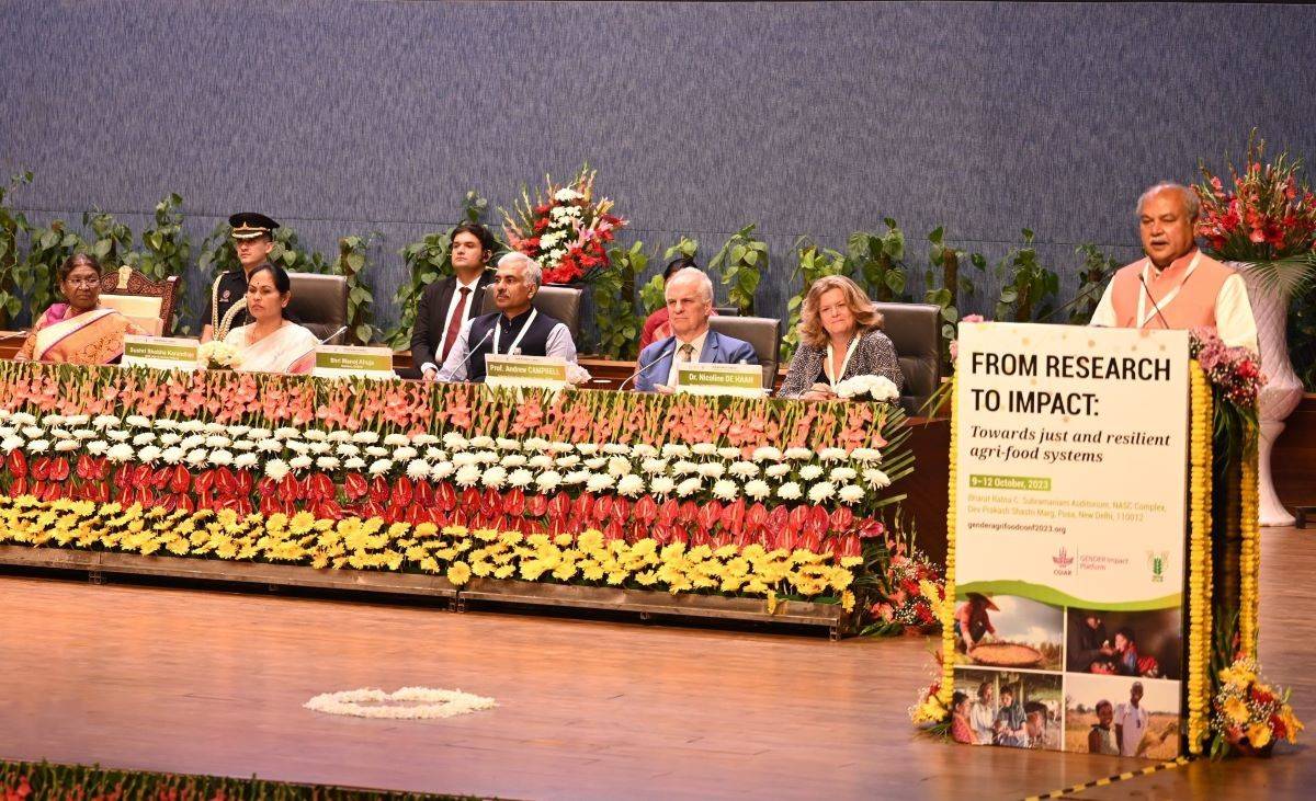 Equity in agri-food systems is critical to poverty reduction and women's health, says Narendra Singh Tomar (Photo Source: @nstomar/twitter)