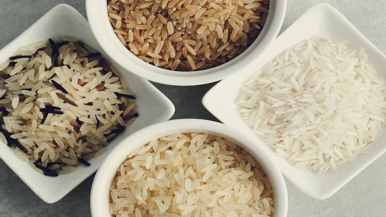 Some rice varieties are known by their colour, for example, red or black rice. (Image Courtesy- Freepik)