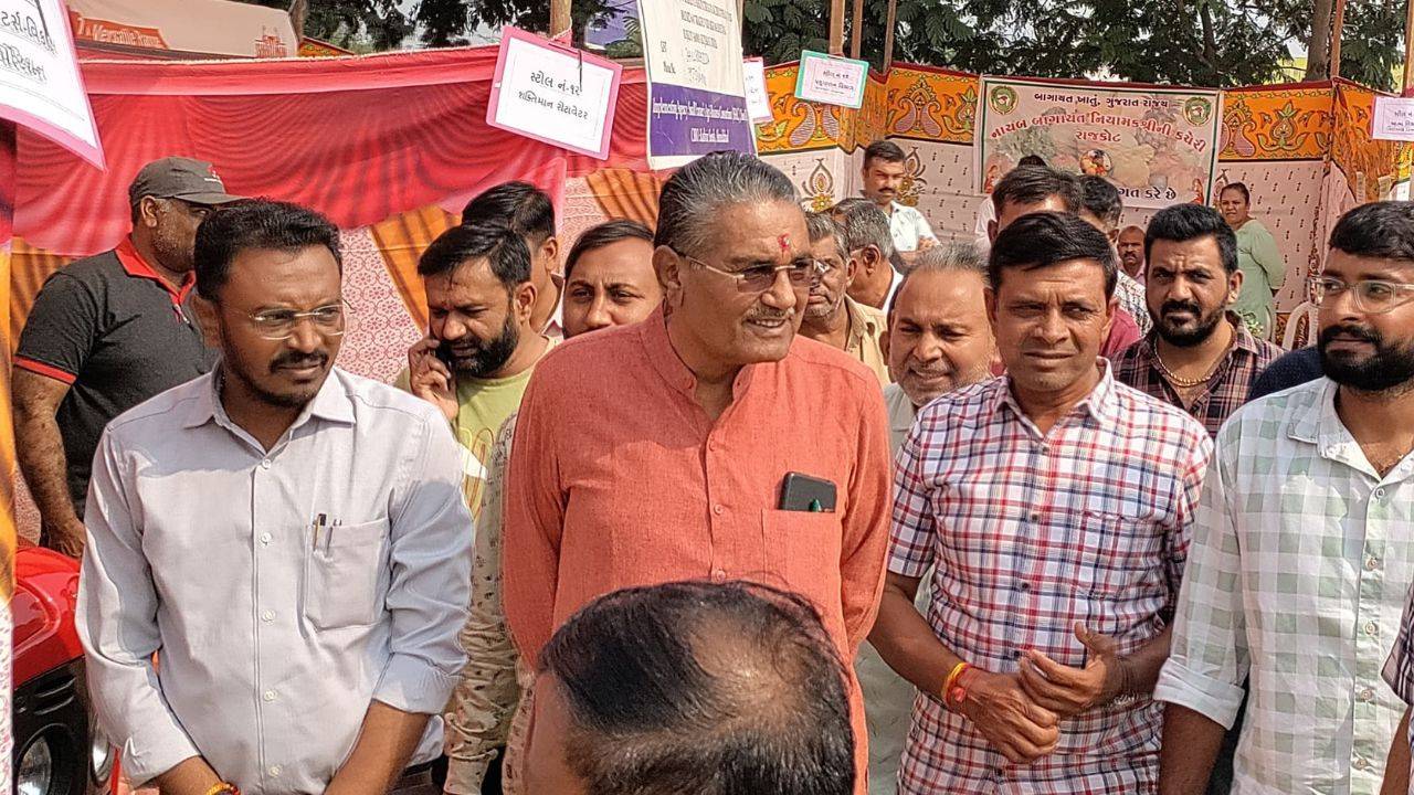 Agriculture Minister, Raghavji Patel at 'Ravi Krishi Mahotsav 2023'