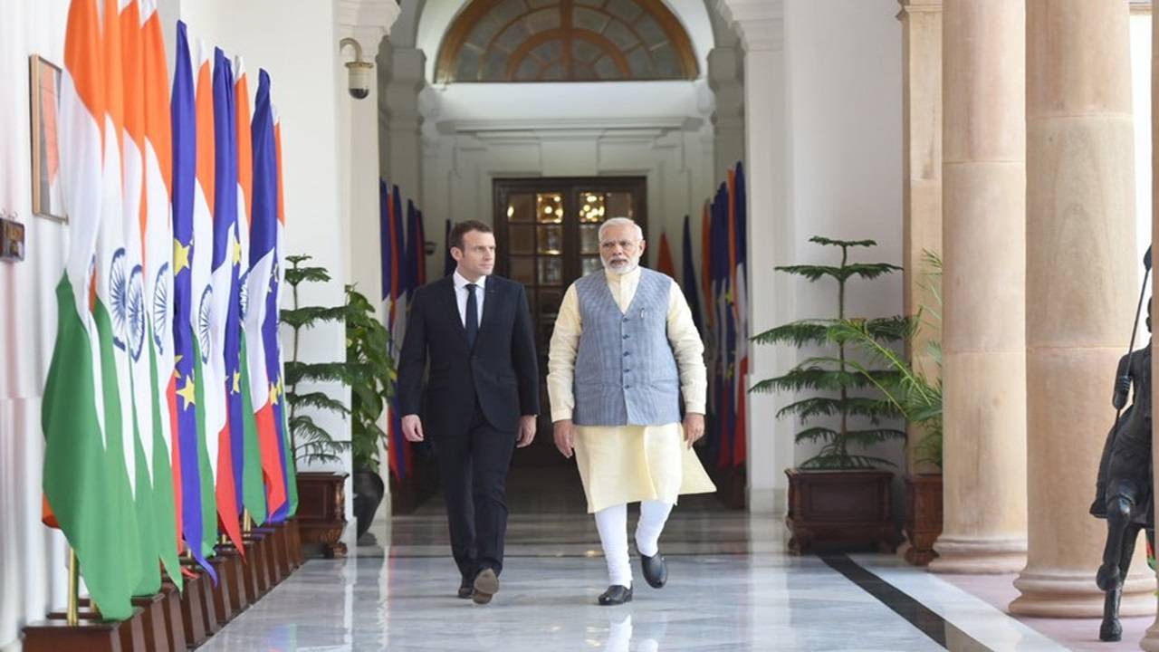 Republic Day 2024 Chief Guest French President Emmanuel Macron and Prime Minister Narendra Modi (L-R) (Photo Courtesy: Twitter/FranceinIndia)