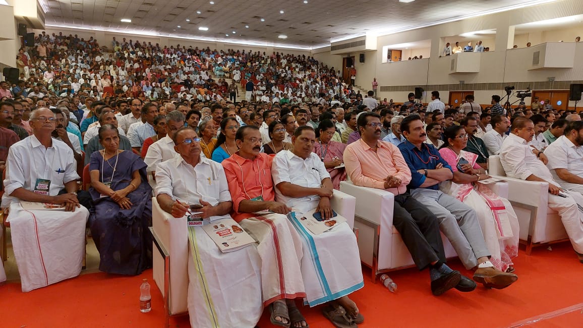 Over 2000 farmers participating in discussions centered on the development of agriculture in the state.