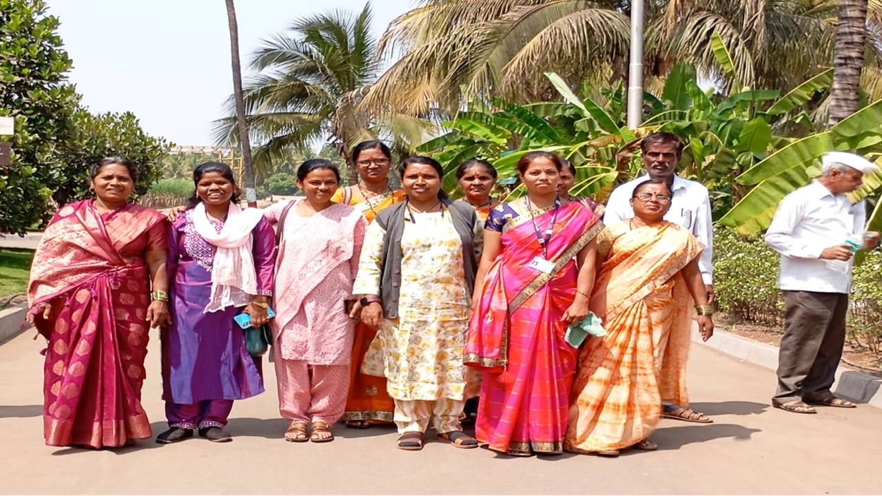 A women farmer collective attending the MFOI Samridh Kisan Utsav' in Baramati.