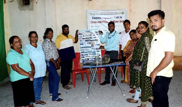 ICAR-CCARI, Goa Organized Insightful Exposure Visit to Promote Ornamental Fish Farming Entrepreneurship (Photo Courtesy: ICAR)