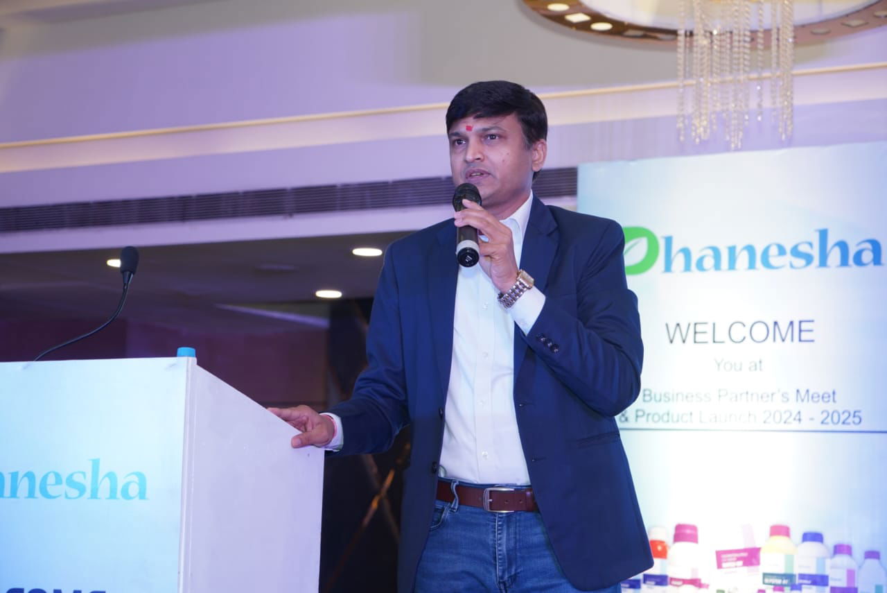 Dharmesh Gupta, Managing Director at Dhanesha Crop Science Pvt Ltd. gracing the event with his presence