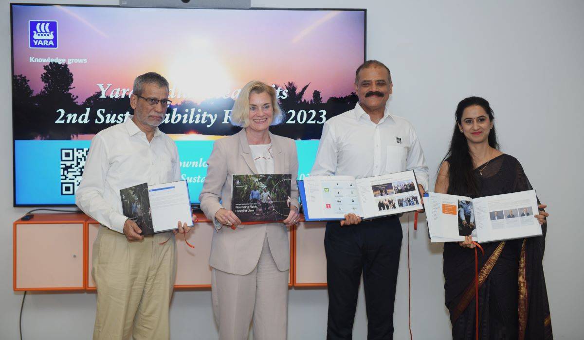 Yara Second Sustainability Report: Siraj Hussain, May-Elin Stener, Sanjiv Kanwar and Vaishali Chopra (L-R)