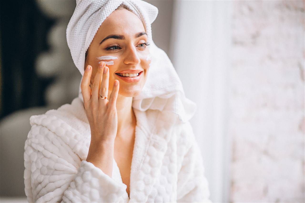 Get clear skin in the rainy season; here's how (Photo Source: Freepik.com)