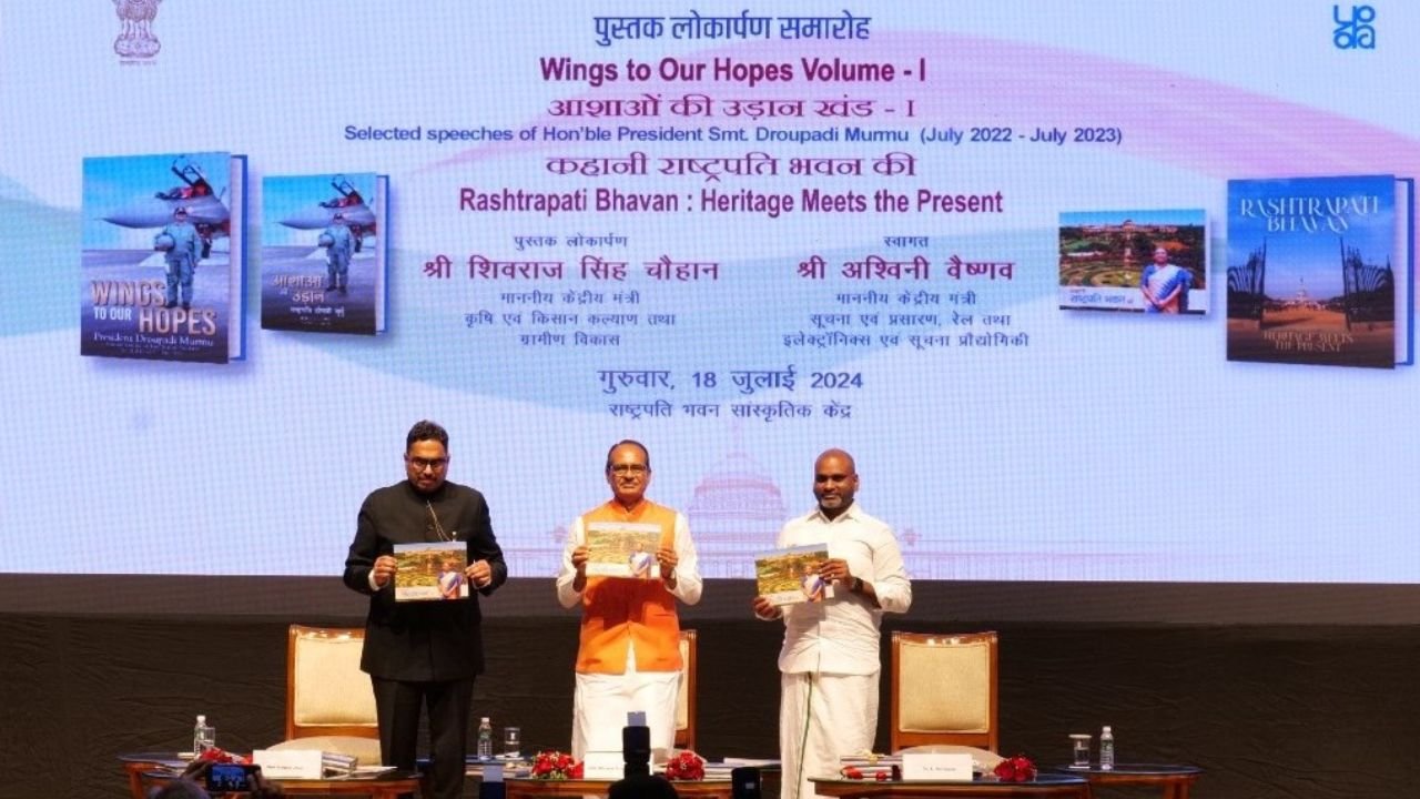 Union Minister for Agriculture and Farmers Welfare Shivraj Singh Chouhan along with Union Minister of State for Information and Broadcasting (I&B) Dr. L. Murugan and Secretary, I&B, Sanjay Jaju during book unveiling ceremony